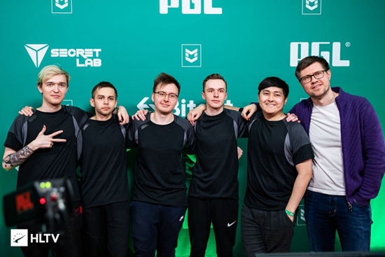 暴雪国服停服消息引发玩家热议